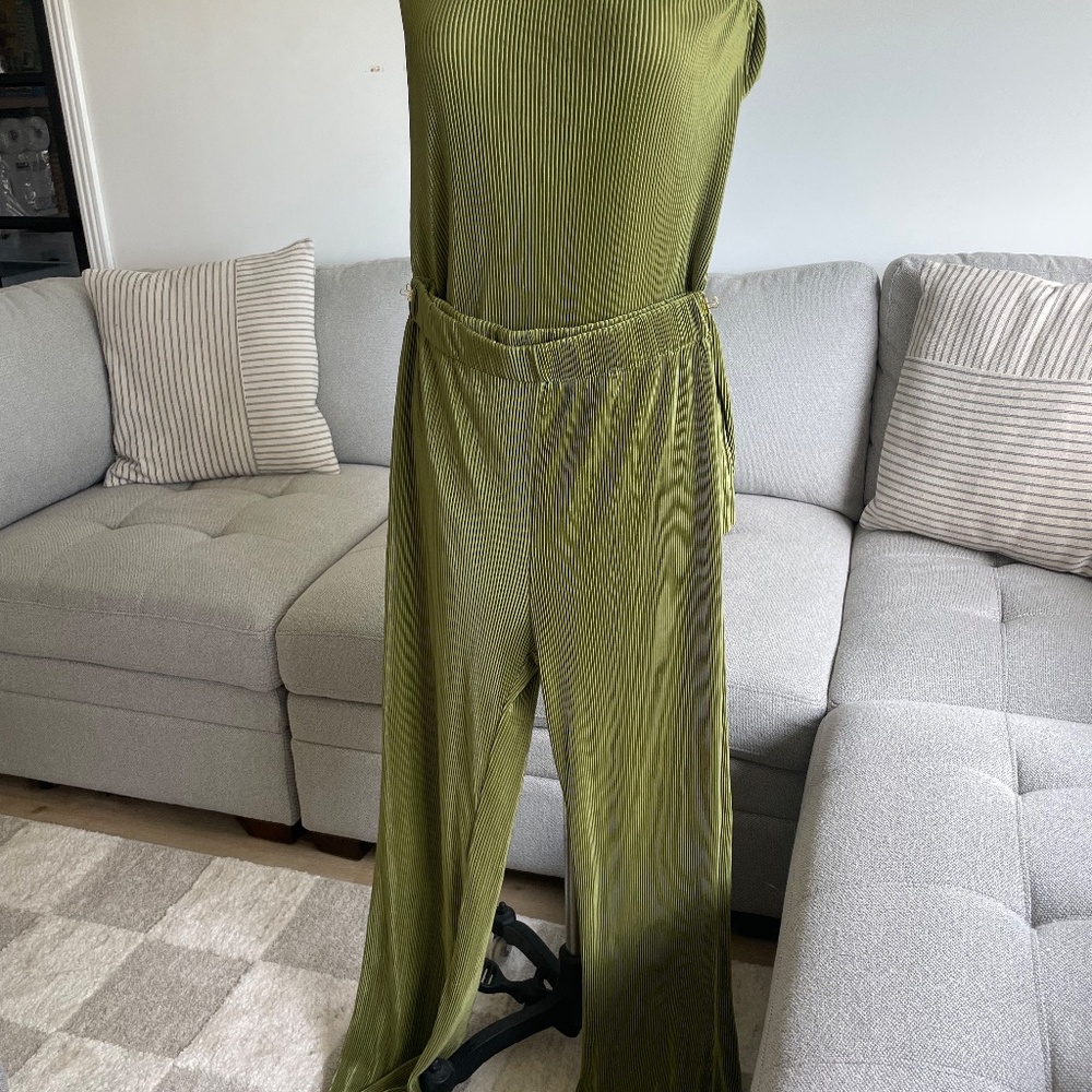 Two piece Spring Set - Picture 2 of 5